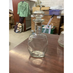 Owen Clear Glass D-396 Liquor Decanter Bottle Stopper 750 ml Vintage Lid Stuck